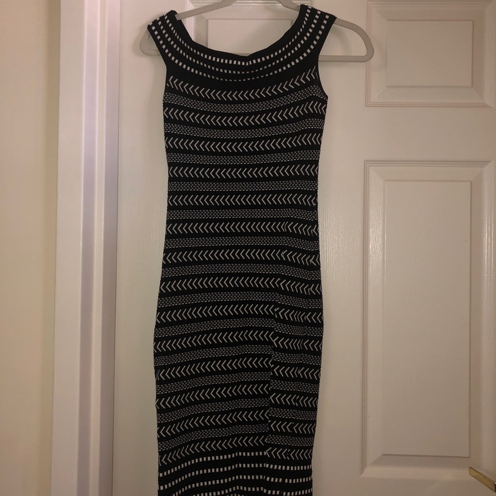 Off the Shoulder Black and White Bodycon Dress